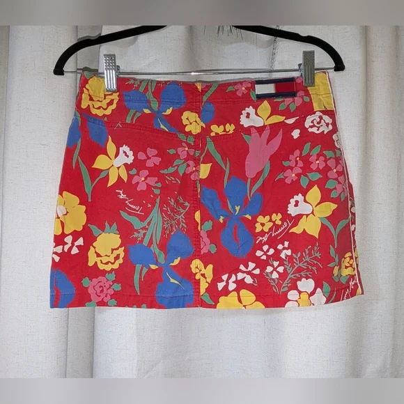 Y2K Tommy Hilfiger Floral Skirt Size 5 - Picture 2 of 4